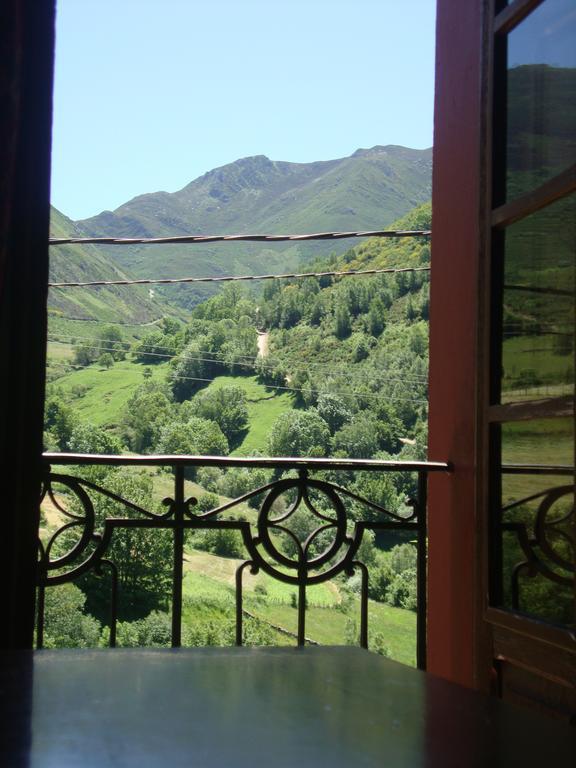 Hotel Rural Genestoso Buitenkant foto
