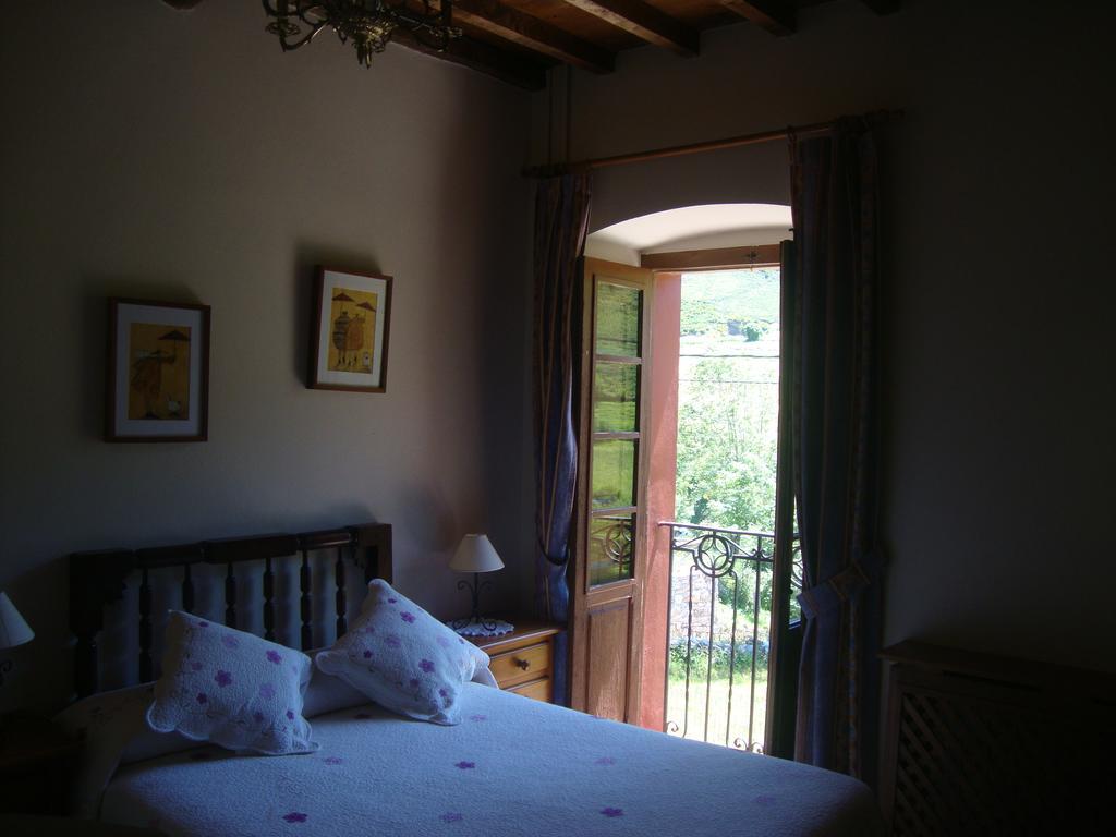 Hotel Rural Genestoso Buitenkant foto