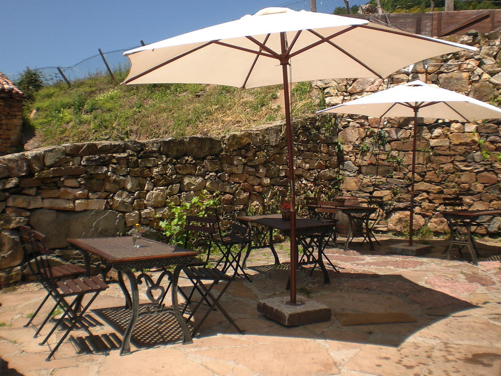 Hotel Rural Genestoso Buitenkant foto